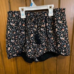 Flower print shorts